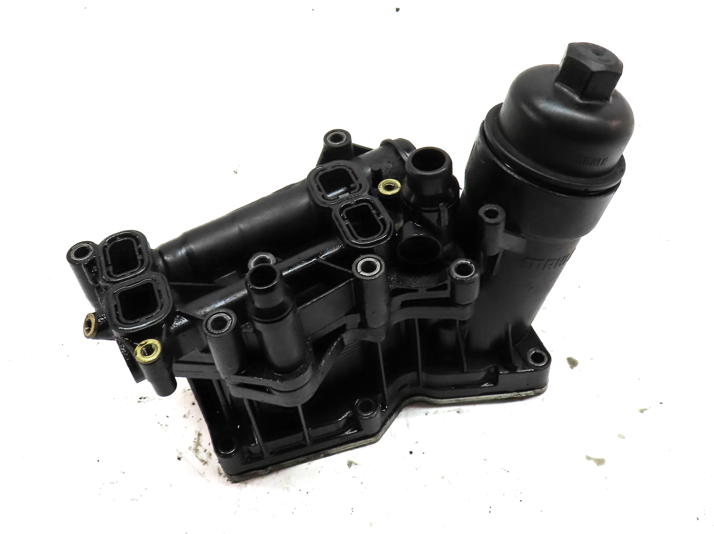 2014 BMW 328D (F30) 2.0L TURBO DIESEL (N47T) ENGINE MOTOR OIL FILTER HOUSING — exact item pictured